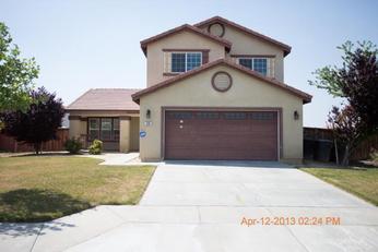 226 Nightfall Rd, San Jacinto, CA 92582 