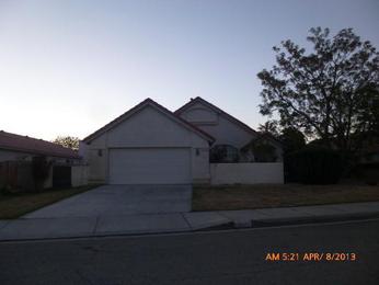 43732 Nicole St, Lancaster, CA 93535 