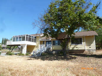 2116 Gum Tree Lane, Fallbrook, CA 92028 