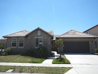 5908 East Laurite Avenue, Fresno, CA 93727 