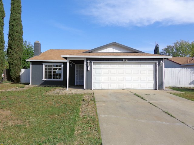 627 Hollyhock Circle, Patterson, CA 95363 
