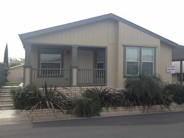 201 W. Collins #55, Orange, CA 92867 