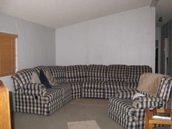 3667 W. Valley Blvd #102, Pomona, CA 91768 