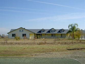 1618 North De Wolf A, Fresno, CA 93727 