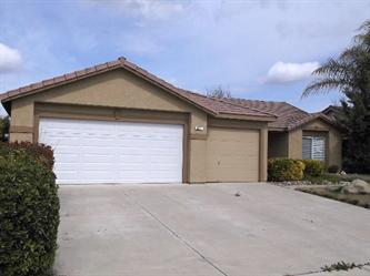 622 Clairmont Court, Hanford, CA 93230 