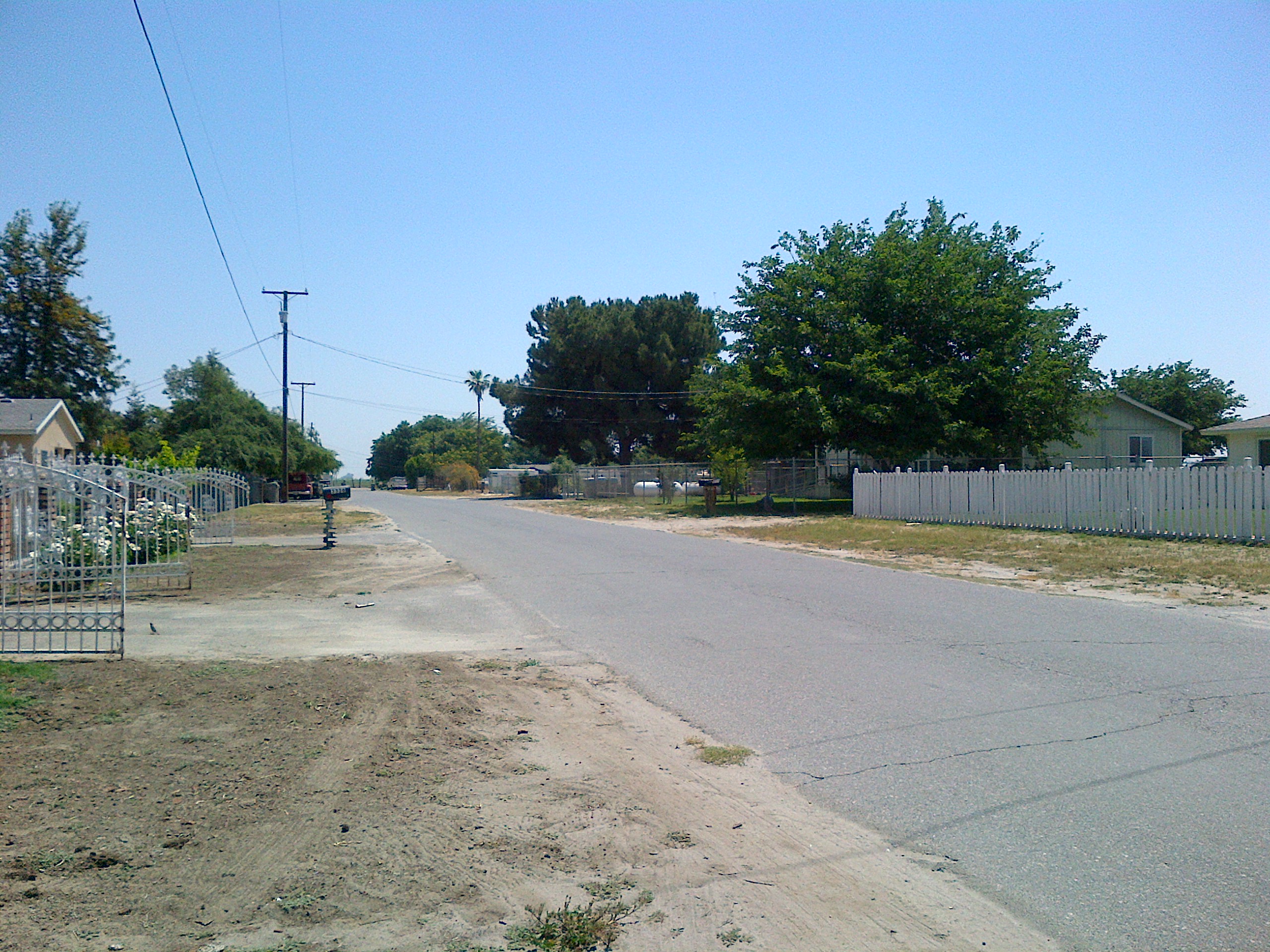 3353 W. Beran WayName, Fresno, CA 93706 