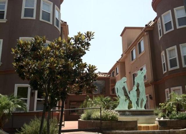 414 East Valencia Ave #104, Burbank, CA 91501 