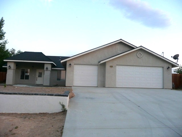 10120 Evelyn Avenue, California City, CA 93505 