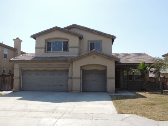 304 Northwood Avenue, San Jacinto, CA 92582 