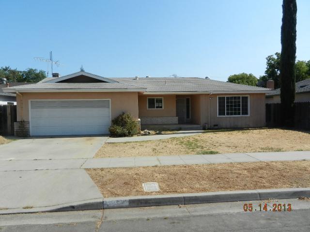 1623 W Ashcroft Ave, Fresno, CA 93705 