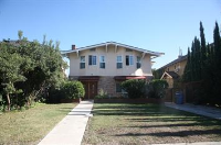 672 S  Bronson Avenue, Los Angeles, CA 90005 