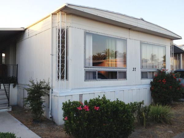 2300 S. Lewis St. #37, Anaheim, CA 92802 