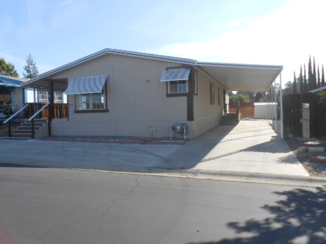 8812 Eastwind Circle, Bakersfield, CA 93306 