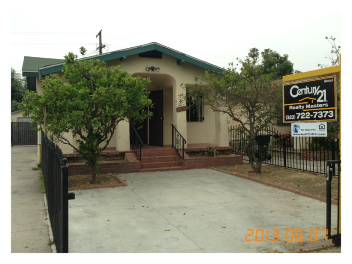 1736 W 37th St, Los Angeles, CA 90018 