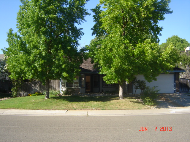 5830 Laguna Quail Way, Elk Grove, CA 95758 