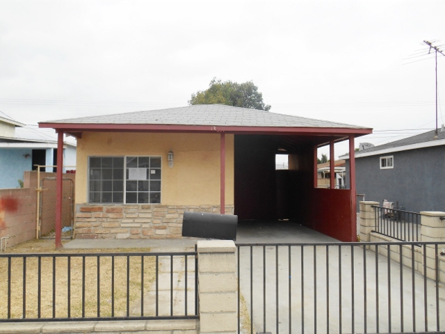 13637 Earnshaw Avenue, Downey, CA 90242 
