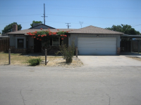 14085 Walnut Street, Armona, CA 93202 