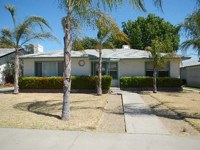 2154 Arden Drive West, Fresno, CA 93703 