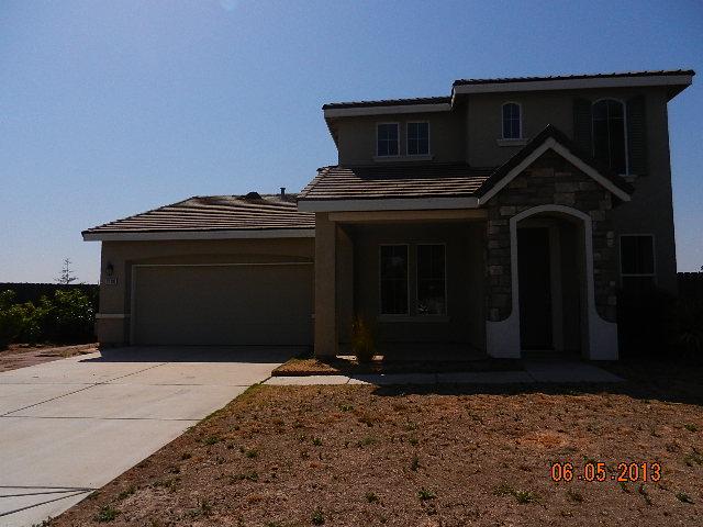 2108 South Villa Ave, Fresno, CA 93725 