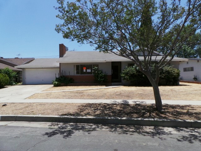 924 West Kendall Street, Corona, CA 92882 