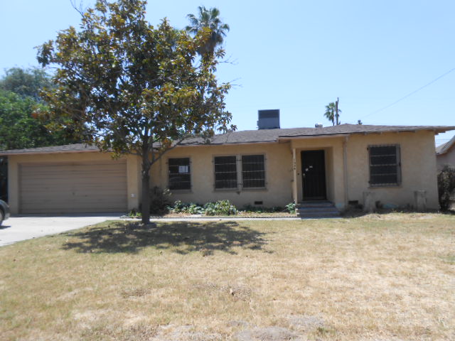 1525 Toluca Drive, San Bernardino, CA 92404 