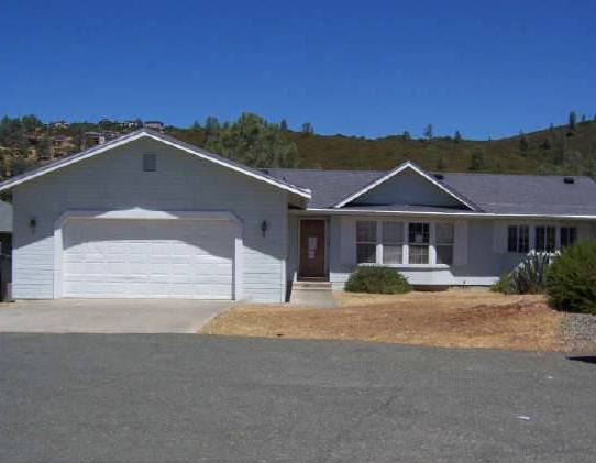 18985 Doe Ct, Hidden Valley Lake, CA 95467 