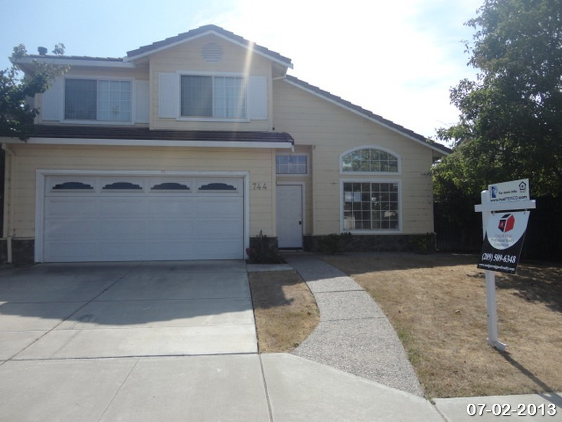 744 Yucatan Way, Salinas, CA 93905 