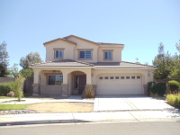 1900 Scarlet Drive, Madera, CA 93638 