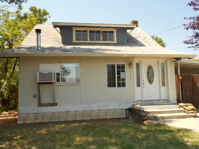 1126 N Court St, Redding, CA 96001 