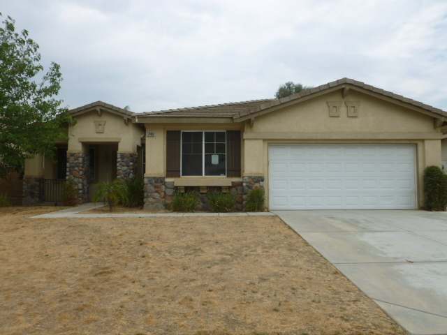 17408 Redmaple St, Fontana, CA 92337 