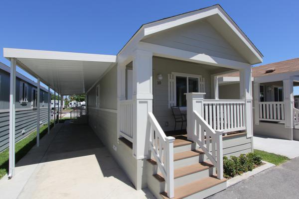 250 W. Midway Dr. #10, Anaheim, CA 92805 