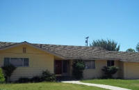 1255 Pine St, Selma, CA 93662 