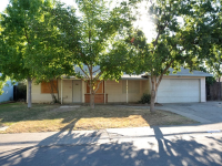 6404 Larry Way, North Highlands, CA 95660 