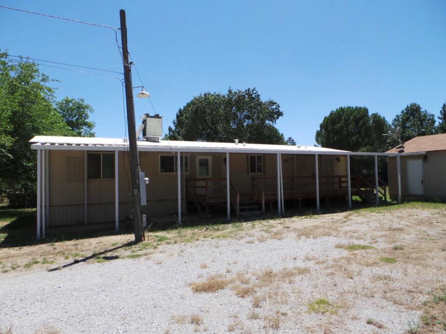 13866 Sandisle Dr, Redding, CA 96003 