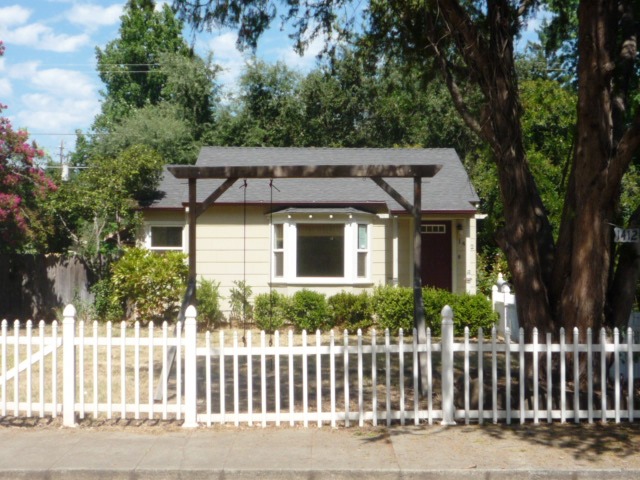 1412 Sunset Avenue, Chico, CA 95926 