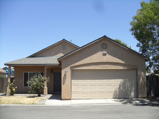 1945 Carnation Court, Corcoran, CA 93212 