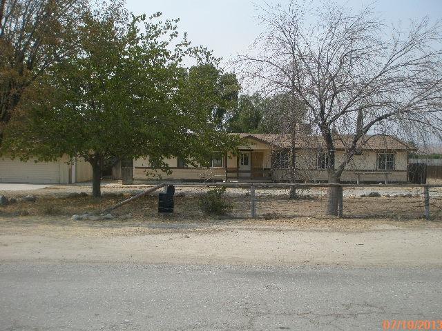 28137 Sunridge Avenue, Taft, CA 93268 