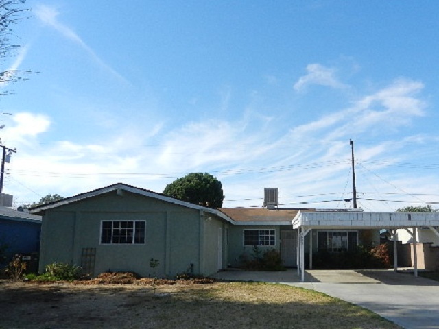 1033 West Avenue J9, Lancaster, CA 93534 