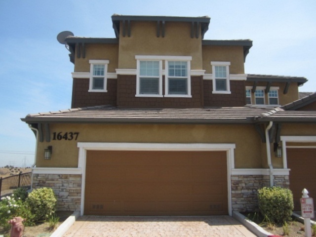 16437 W Nicklaus Drive Unit 133, Sylmar, CA 91342 