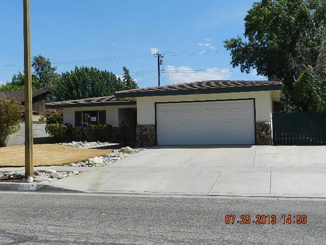 1128 E Ave J5, Lancaster, CA 93535 
