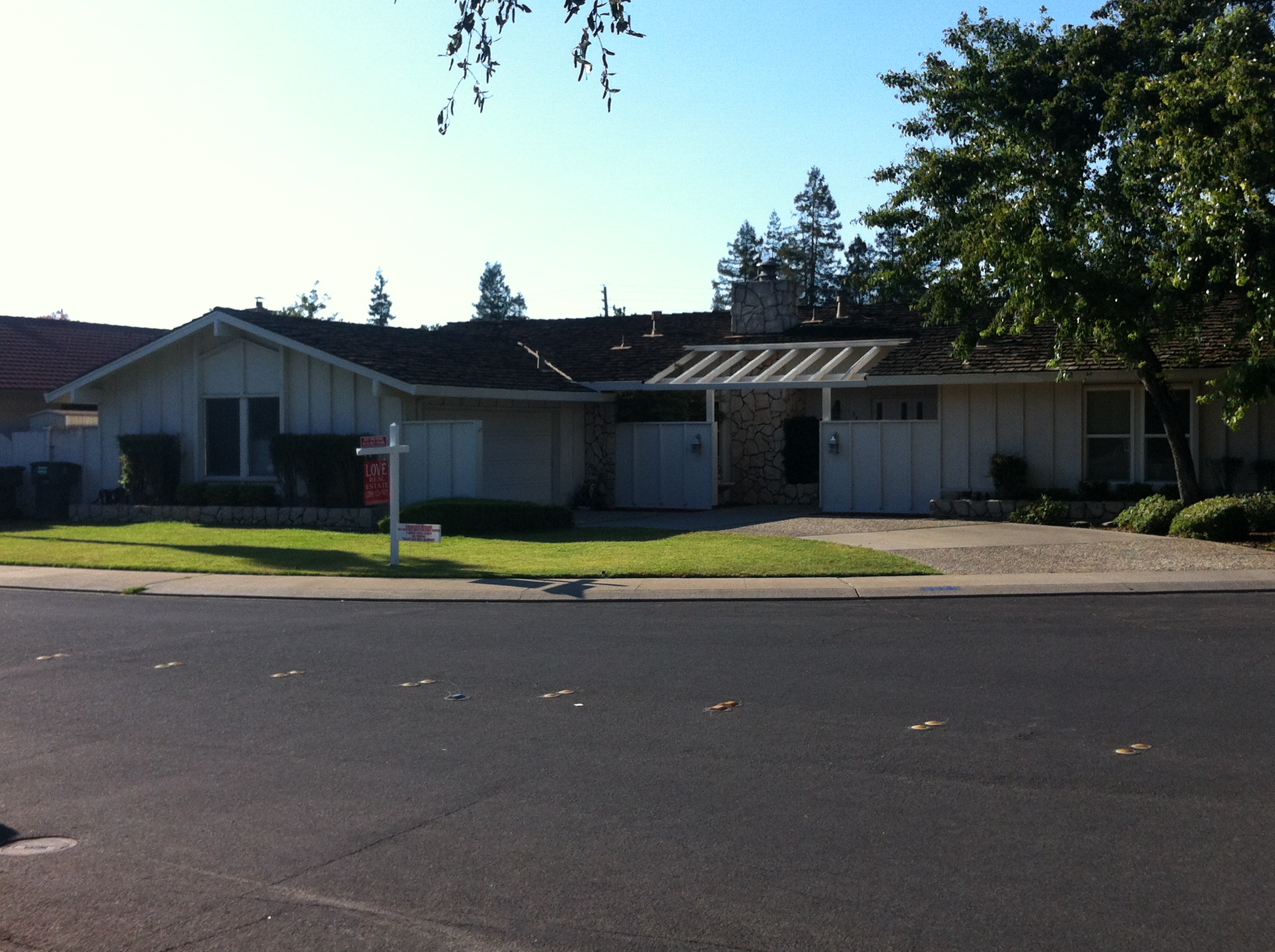 3329 Birmingham Dr, Modesto, CA 95355 