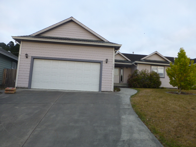 3039 Roan Ct, Fortuna, CA 95540 