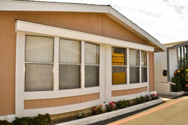 327 W Wilson St #23, Costa Mesa, CA 92627 