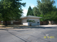 800 Paiute Ln, Susanville, CA 96130 