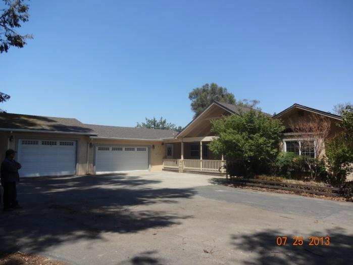 11255 North Leach Road, Lodi, CA 95240 