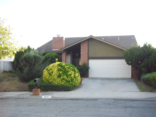 2041 Camino Drive, Escondido, CA 92026 