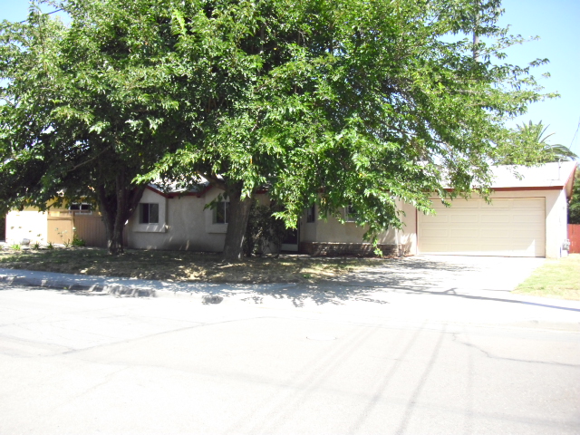 13121 Standish Drive, Poway, CA 92064 