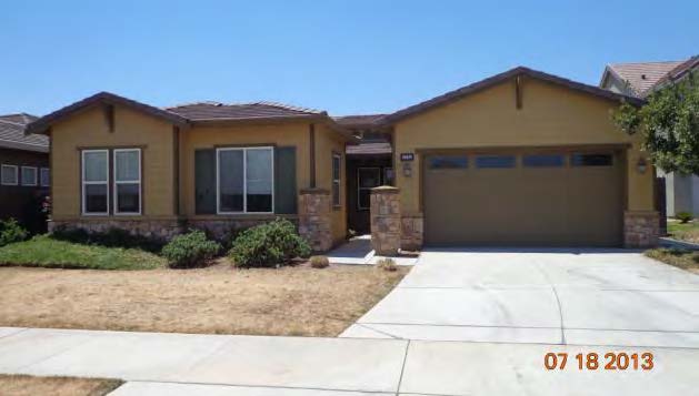 2745 North Crowe Ct, Visalia, CA 93291 