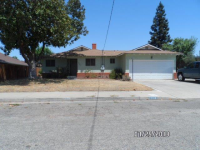 1258 Pleasanton Pl, Oakdale, CA 95361 