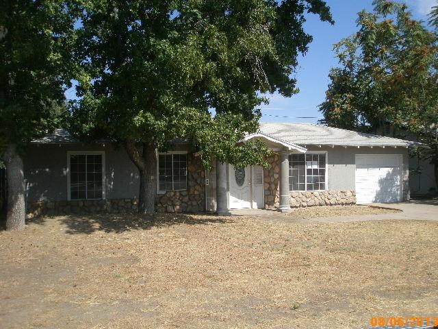 2012 Hughes Ln, Bakersfield, CA 93304 